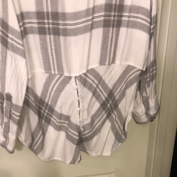 Long sleeved flannel - Picture 4 of 5